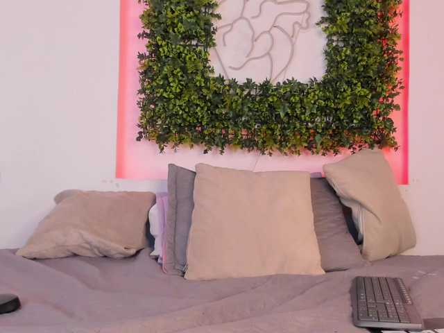 VictoriaBonet live cam on BongaCams