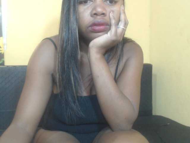 Bonitah live webcam show