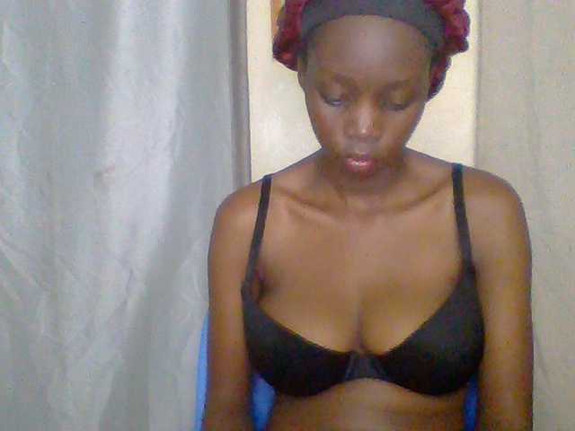 Essyknight live webcam show