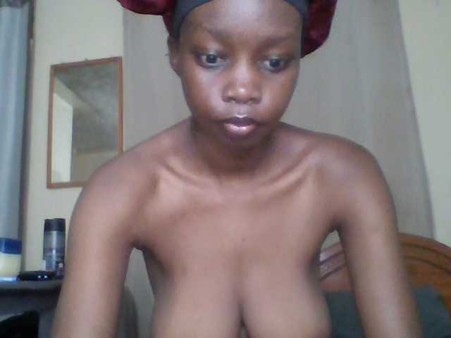 Essyknight live webcam show