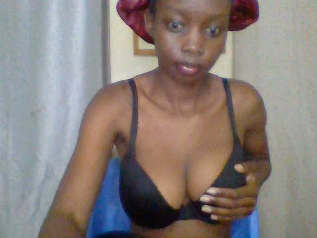 Essyknight live webcam show
