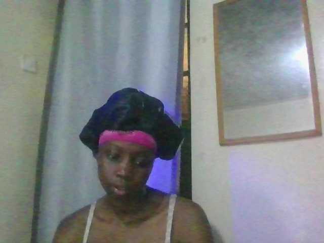 Sexyebonyxx live cam preview