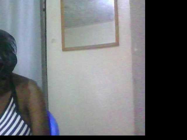 Essyknight live cam on BongaCams
