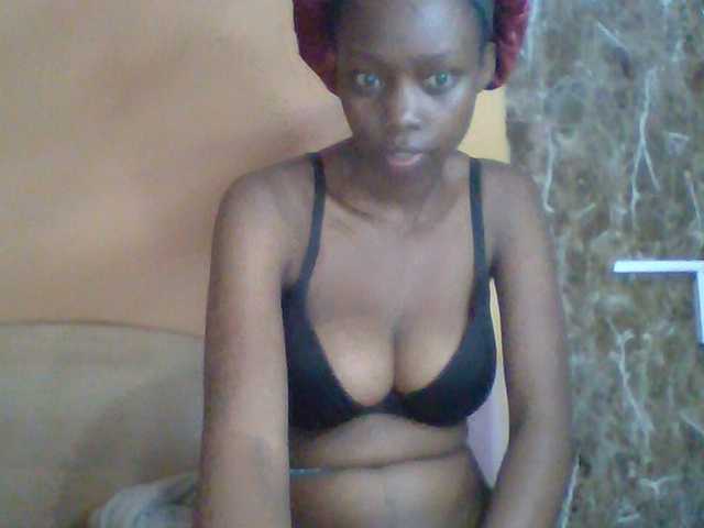 Essyknight live webcam show