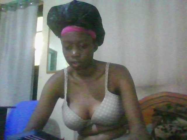 Sexyebonyxx