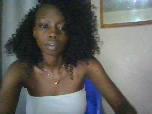 Essyknight live cam on BongaCams