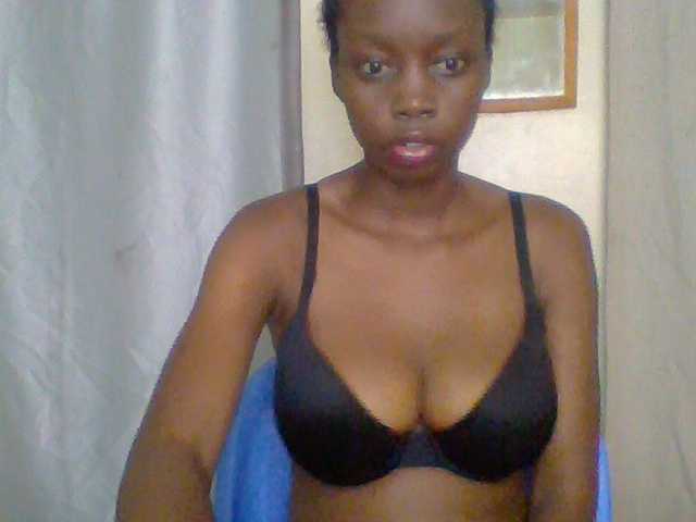 Essyknight live webcam show