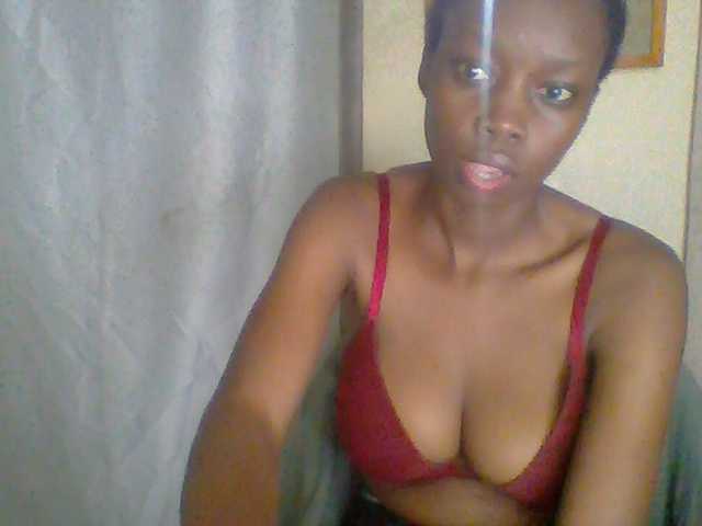 Sexyebonyxx live webcam show