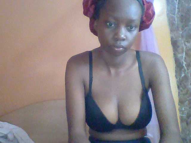 Sexyebonyxx live webcam show