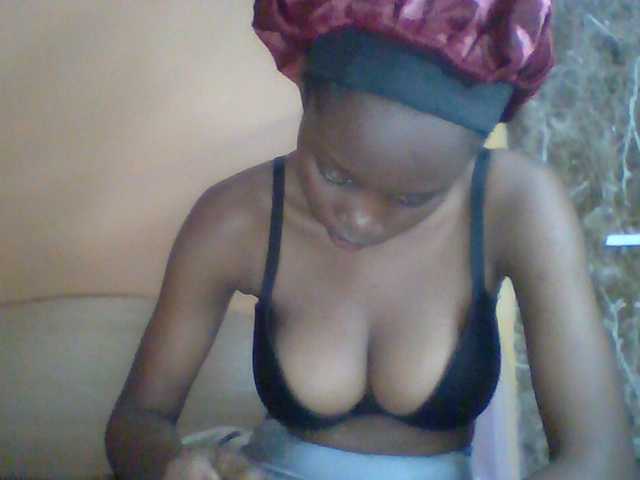 Essyknight live webcam show