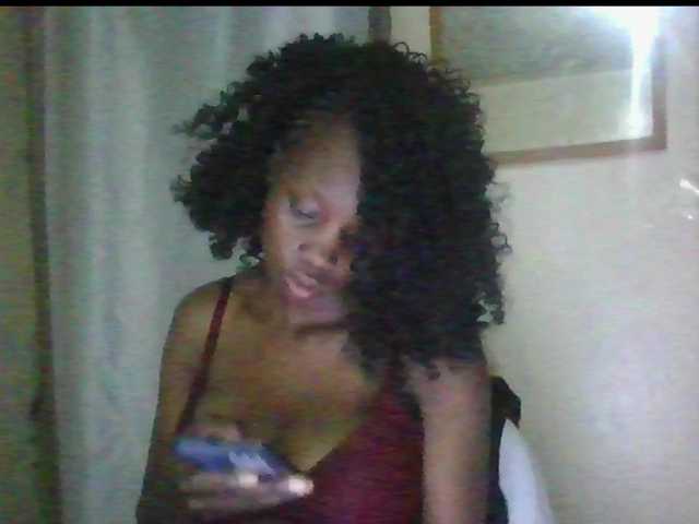 Essyknight live cam on BongaCams