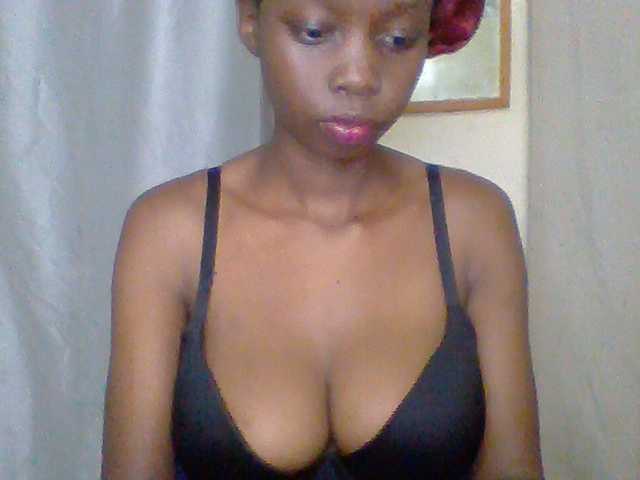 Essyknight live webcam show