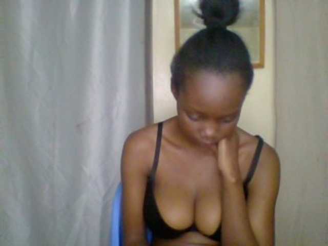 Essyknight live webcam show