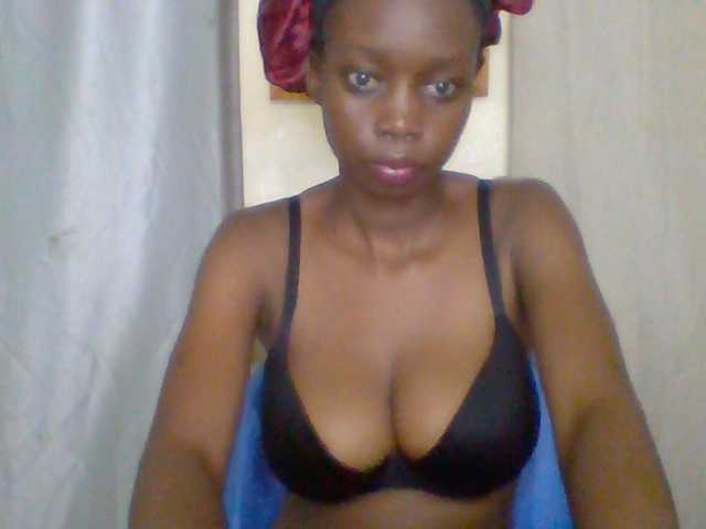 Essyknight live webcam show