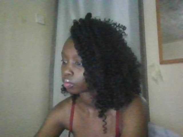 Essyknight live cam on BongaCams