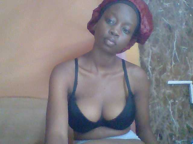 Essyknight live webcam show