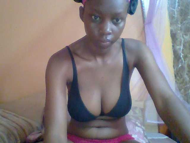 Essyknight live cam on BongaCams