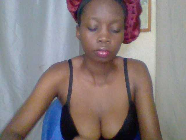 Essyknight live webcam show