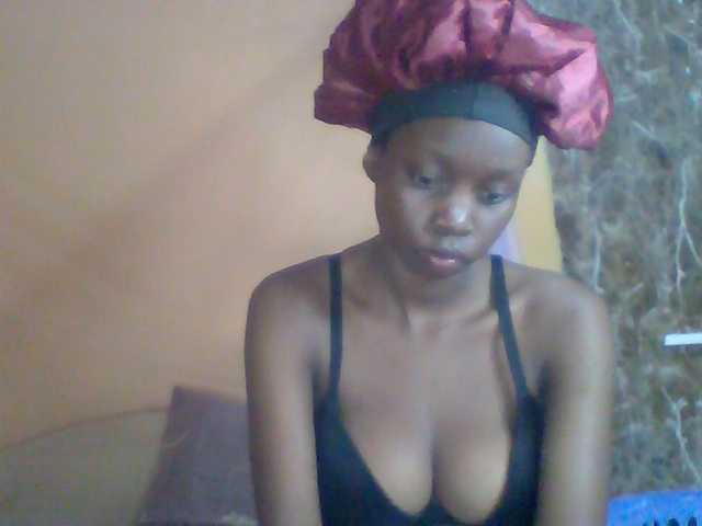 Sexyebonyxx live webcam show