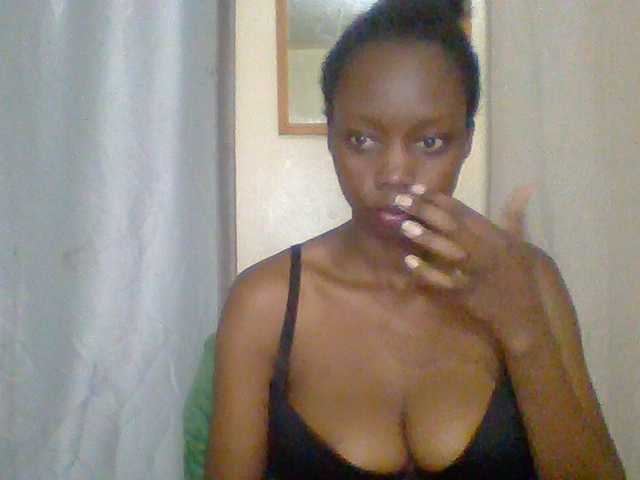 Essyknight live webcam show