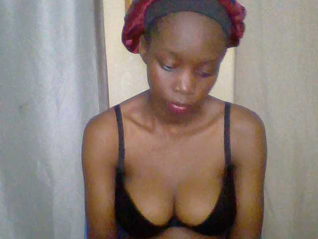 Essyknight live webcam show