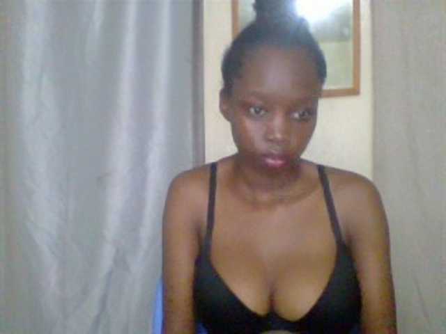 Essyknight live webcam show