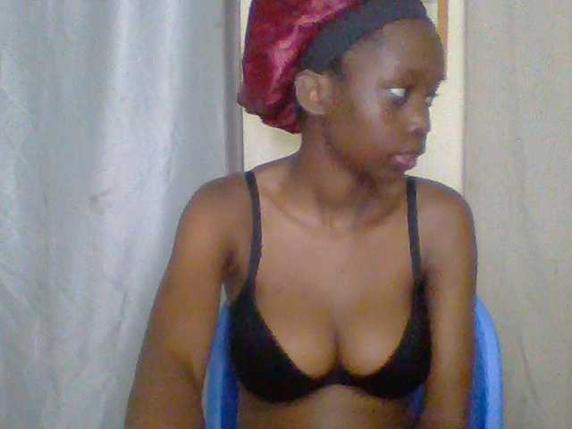 Essyknight live webcam show