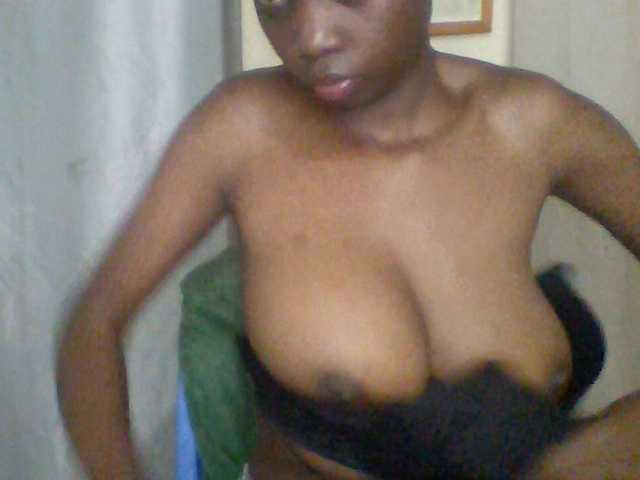 Essyknight live webcam show