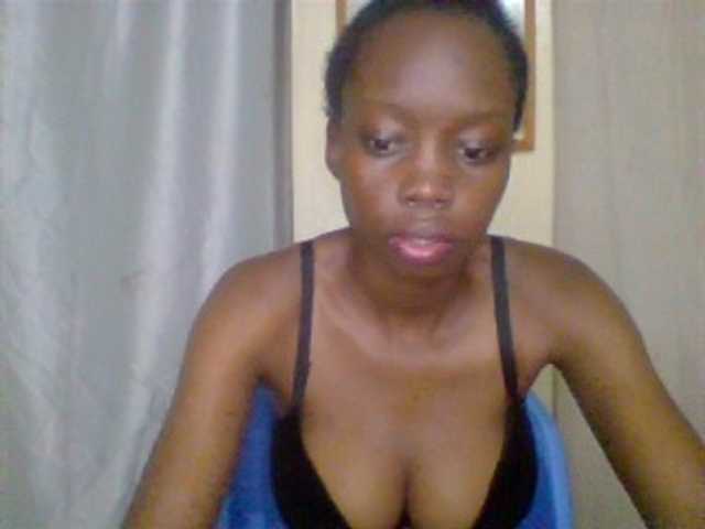 Essyknight live webcam show