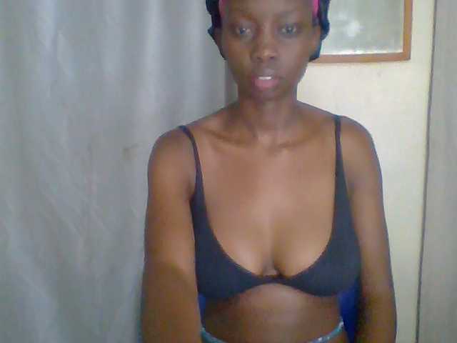 Sexyebonyxx live webcam show
