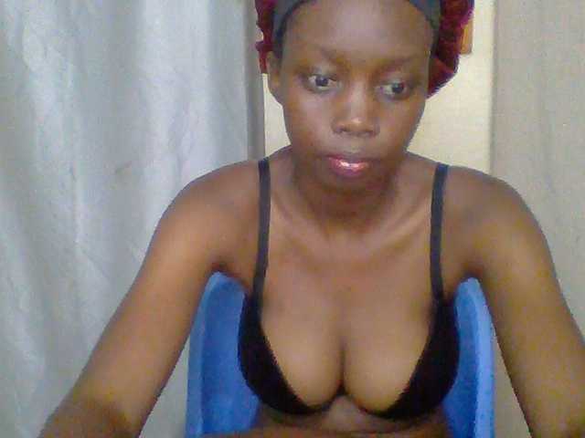 Essyknight live webcam show