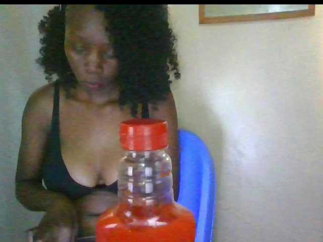Essyknight live cam on BongaCams