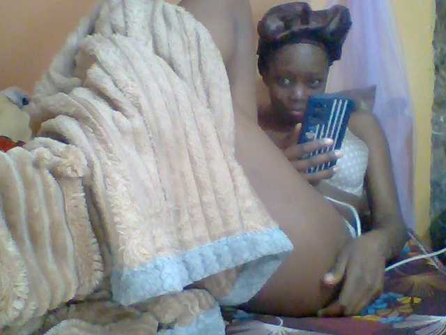 Sexyebonyxx live cam