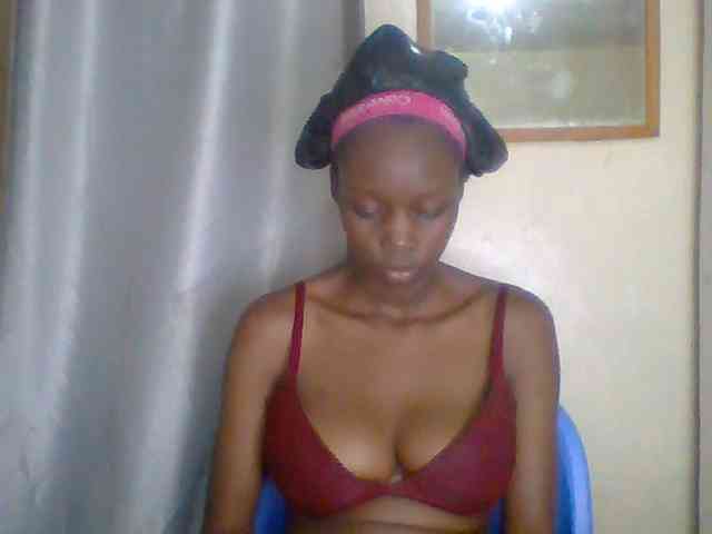 Sexyebonyxx webcam