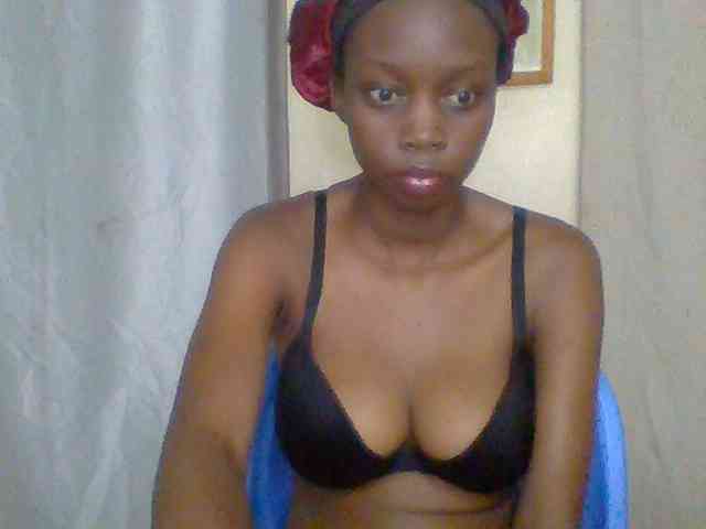 Sexyebonyxx webcam