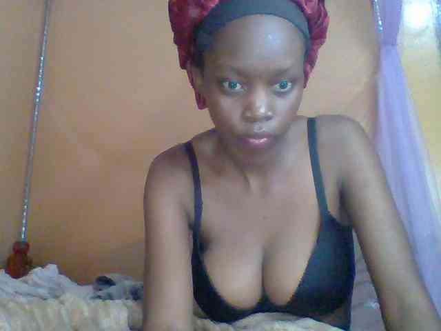 Sexyebonyxx