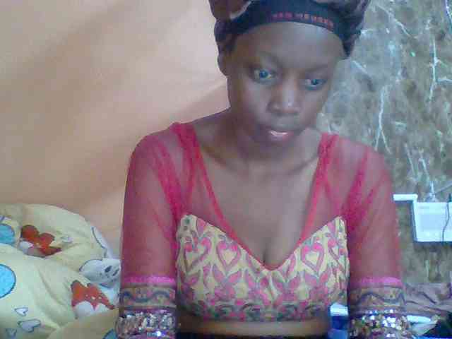 Sexyebonyxx webcam