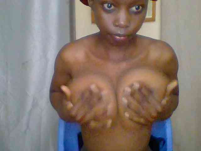 Sexyebonyxx