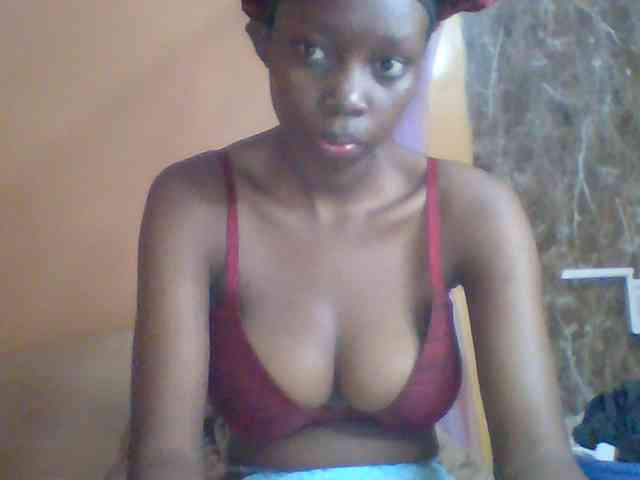 Sexyebonyxx webcam