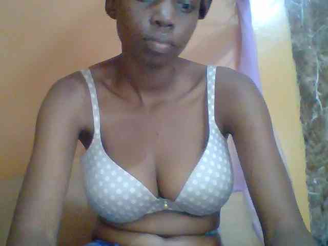 Sexyebonyxx webcam