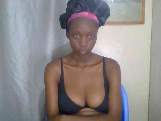 Sexyebonyxx webcam