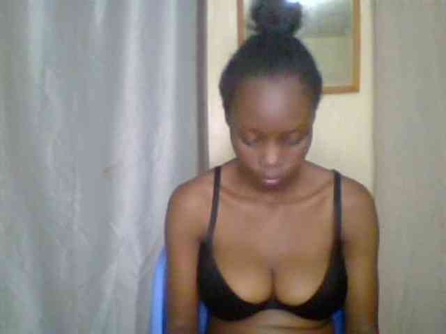Sexyebonyxx webcam