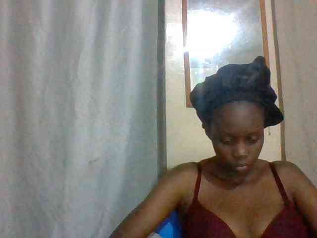Sexyebonyxx webcam