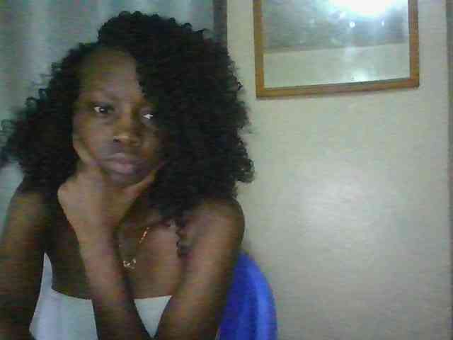 Sexyebonyxx webcam