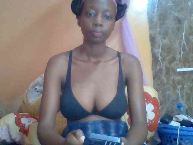 Sexyebonyxx webcam