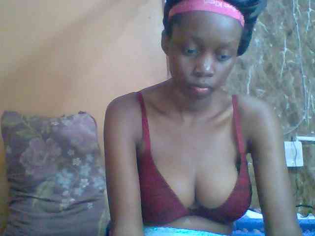 Sexyebonyxx webcam