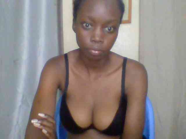 Sexyebonyxx webcam