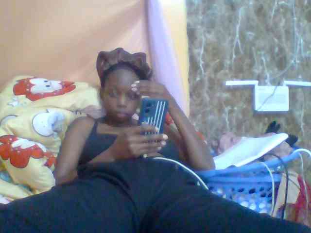 Sexyebonyxx webcam