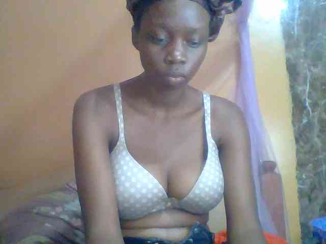 Sexyebonyxx webcam