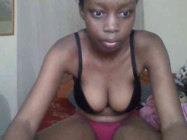 Sexyebonyxx webcam
